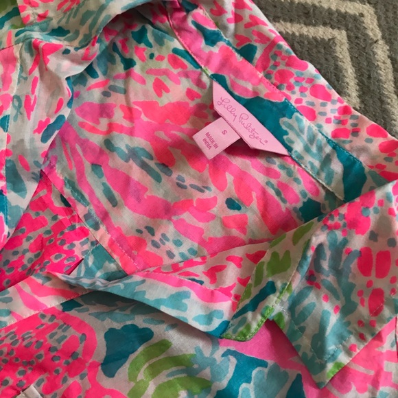 SOLD! Lilly Pulitzer Let’s Cha Cha Cover Up - Picture 2 of 8